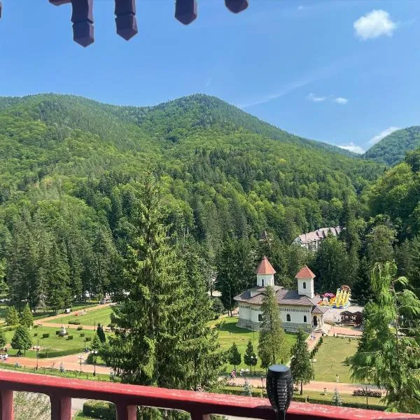 Vila Siam - THAI MASAJ & SPA Adults Only，位于斯兰默多瓦的酒店