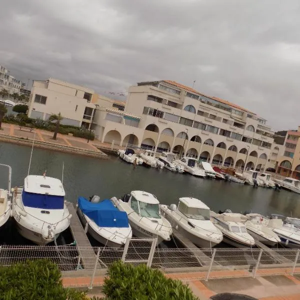 Marina et plage à vos pieds，位于塞特港的酒店