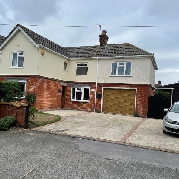 Cosy room at the edge of New Forest, in Langley，位于Exbury的酒店