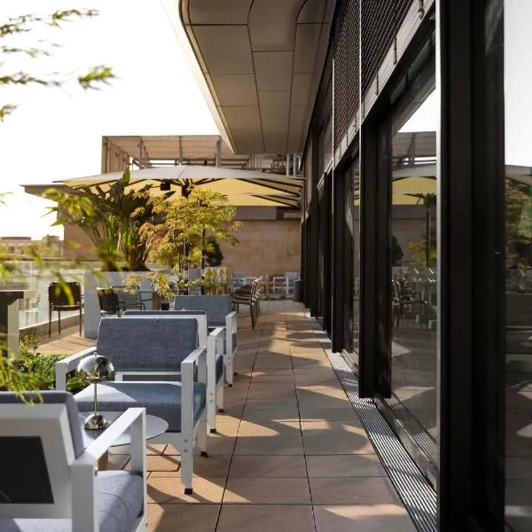 Kimpton Main Frankfurt by IHG，位于美因河畔法兰克福的酒店