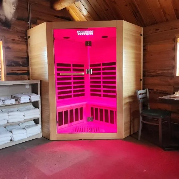 Elk Antler Inn，位于瑟莫波利斯的酒店