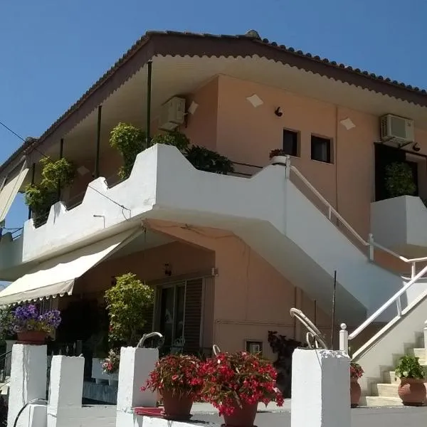 Kostas Christos Rooms，位于阿穆迪亚的酒店