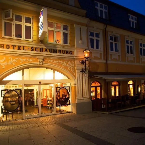绍姆堡酒店，位于Vemb的酒店