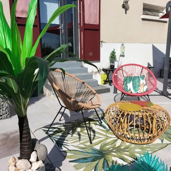 Studio très calme 5mn VICHY，位于阿列河畔美岸的酒店