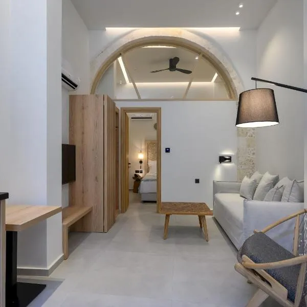 Marea Boutique Suites，位于罗希姆诺的酒店