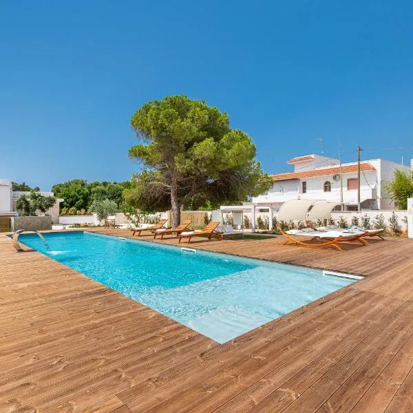 Marelux Superior Suites，位于托雷拉皮罗的酒店