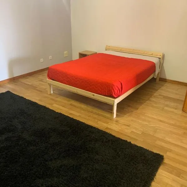 Quarto Miradouro 2，位于克卢什的酒店