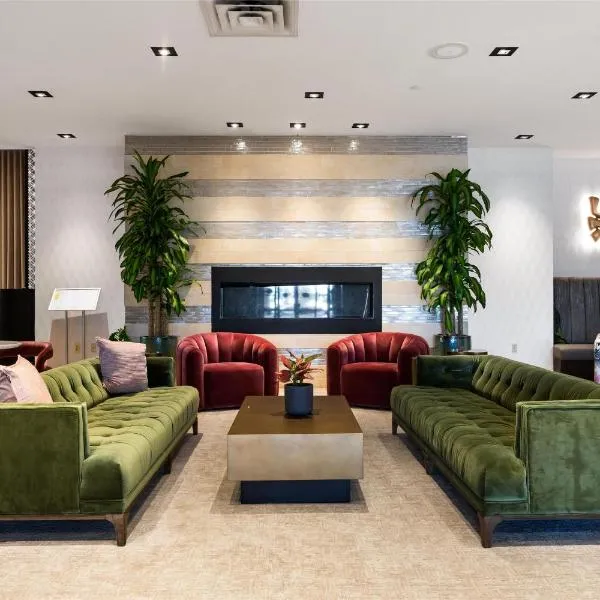 DoubleTree by Hilton Fairfield Hotel & Suites，位于费尔菲尔德的酒店
