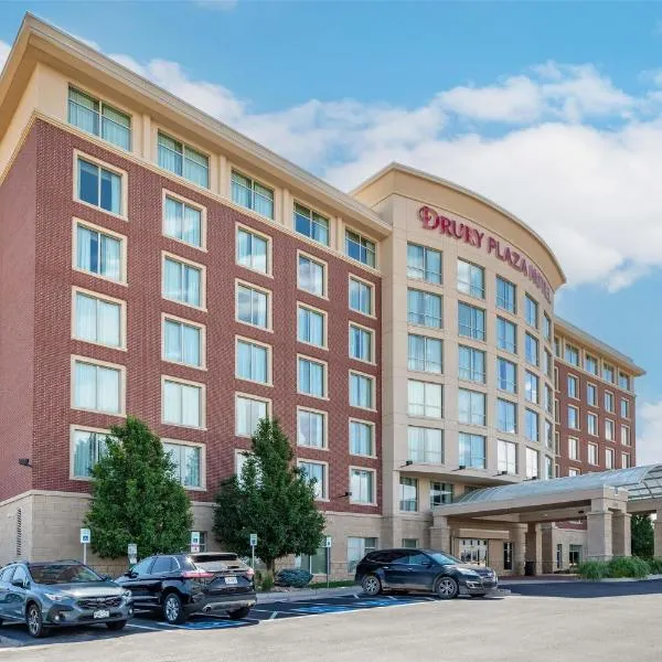 Drury Plaza Hotel Denver Central Park，位于丹佛的酒店