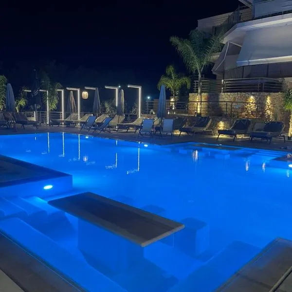 AKRON Luxury Holidays，位于古厄庇道鲁斯的酒店