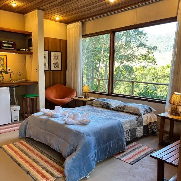 Pousada O Bosque，位于若阿诺波利斯的酒店