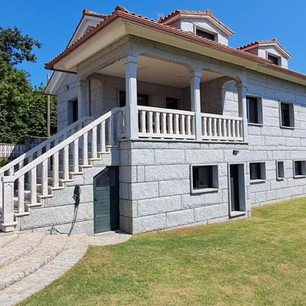 Apartamento en Casa Playa de Nerga，位于希奥的酒店
