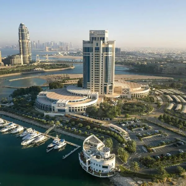 多哈丽思卡尔顿酒店，位于多哈的酒店