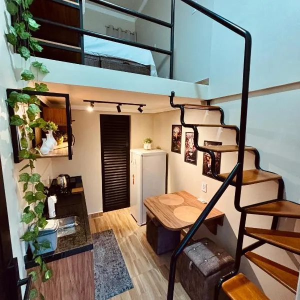 Loft novo, colchões com massagem, mobiliado e aconchegante，位于卡斯卡韦尔的酒店