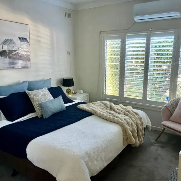 Hotel Style Monterey Guest Studio near Hospitals, Beach and Airport，位于悉尼的酒店