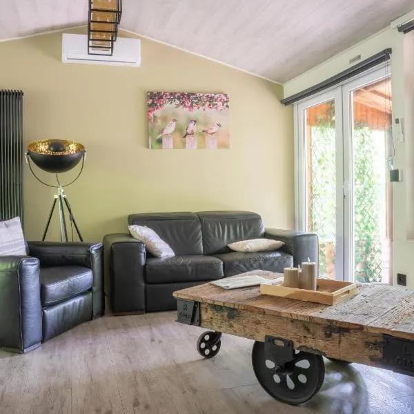 Corgi-Flowerhuisje，位于拉纳肯的酒店