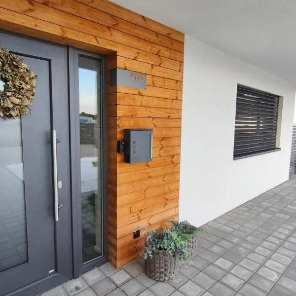 Apartmán Hugo 570，位于Hevlín的酒店