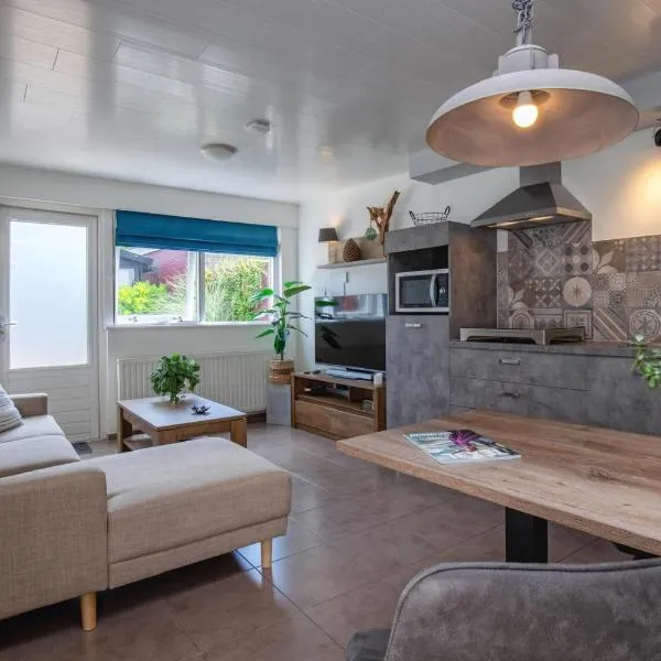 Aangenaam Texel Duo Bungalow，位于德科赫的酒店