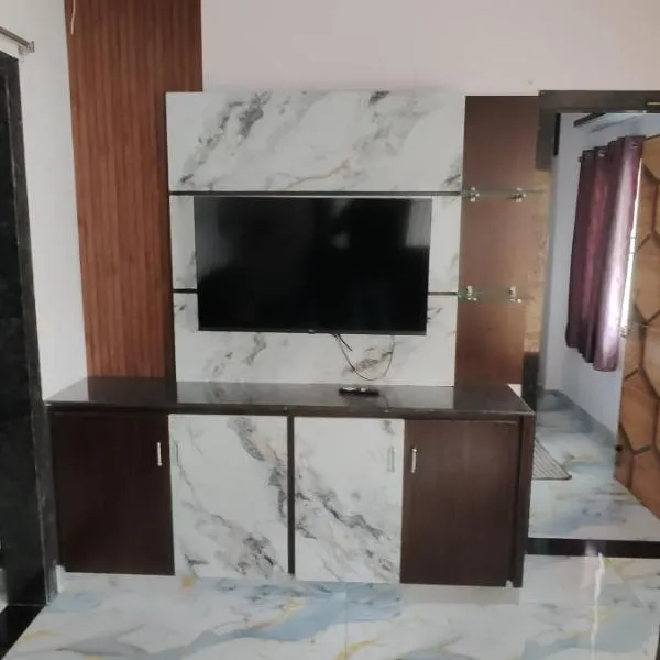 Kautilya Grand 2，位于卡基纳达的酒店