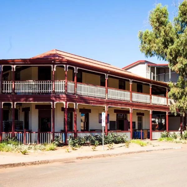 Beadon Bay Hotel，位于昂斯洛的酒店