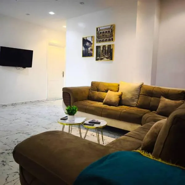 Appartement Grand Lux, Jaccuzi, Proche Aeroport，位于Reghaïa的酒店