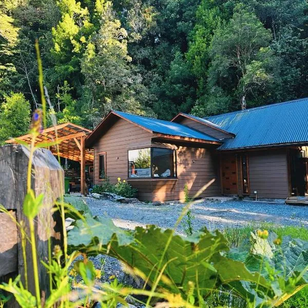 Cabañas Alto del Bosque，位于柯纳里佩的酒店