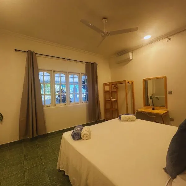 Bahaaru Villa Surf and Stay，位于心玛芙市的酒店