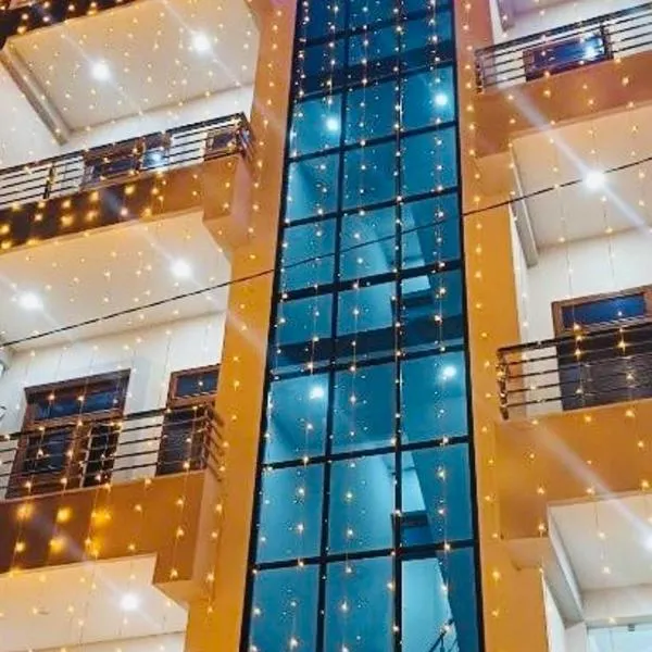 RADHIKA INn，位于Khātu的酒店