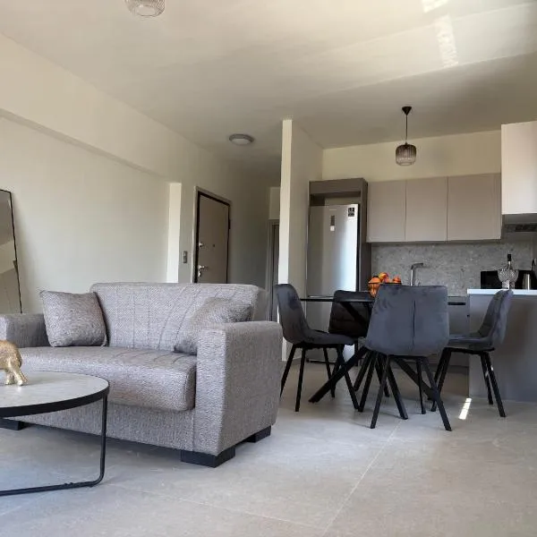 Poseidon 77B Luxury Residences，位于路特奇的酒店