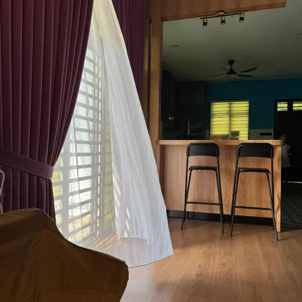 Homestay Kamilia，位于巴佐的酒店