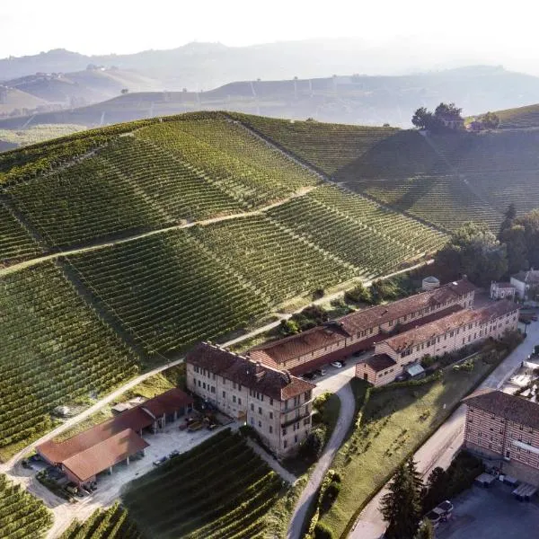 Villaggio Narrante - Foresteria delle Vigne，位于塞拉伦加达尔巴的酒店