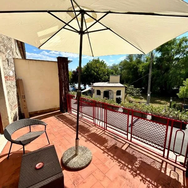 NINFA DEL LAGO BEDROOMS IL TUO ALLOGGIO SUL LAGO by Dinamica Real Estate，位于Posta Fibreno的酒店