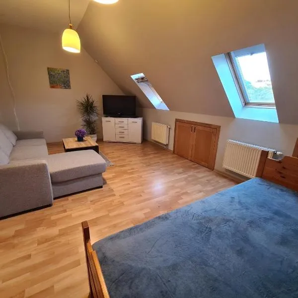 Apartament Nad Chabrami，位于格雷菲采的酒店