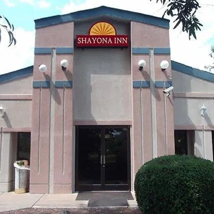 Shayona Inn - Eden，位于伊登的酒店