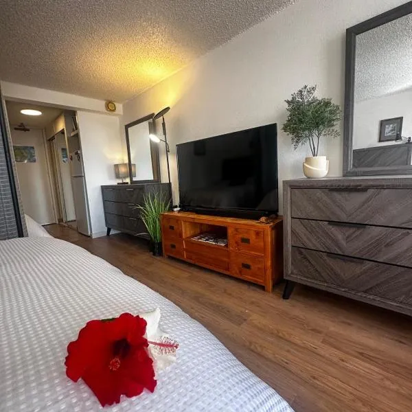 Studio for 4 people with Pool Jacuzzi Sauna BBQ，位于檀香山的酒店