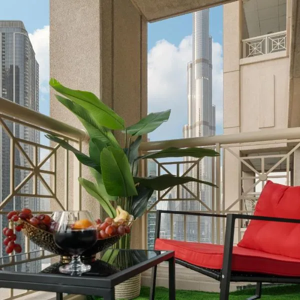 Stunning Burj Khalifa View Downtown - One Bedroom Apartment，位于迪拜的酒店