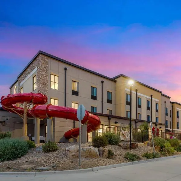 Comfort Suites Loveland，位于拉夫兰的酒店