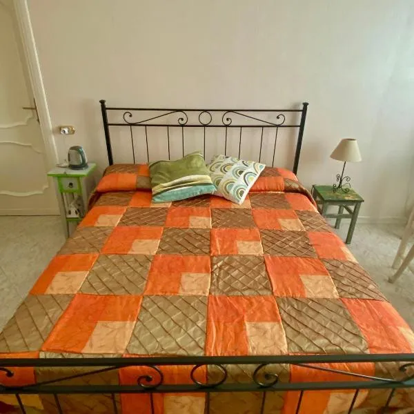 Camera matrimoniale e bagno privato Vicovaro，位于Vicovaro的酒店