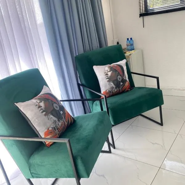 Lakeside Studio Sleeps max 2，位于伯诺尼的酒店