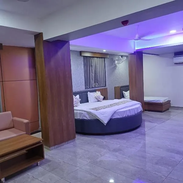 Hotel Heritage Inn，位于Mehsāna的酒店