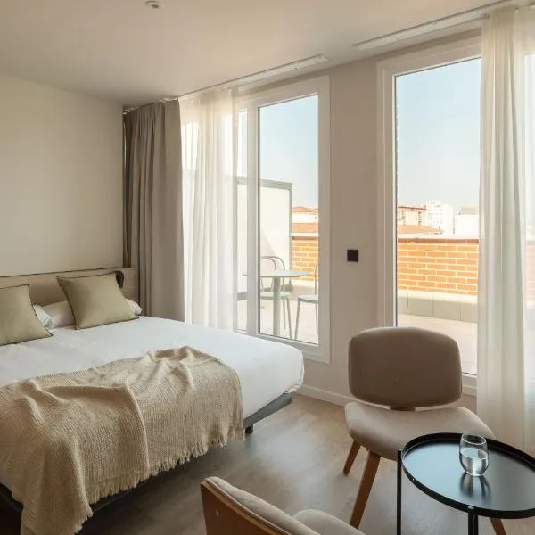 Líbere Pamplona Universidad，位于潘普洛纳的酒店