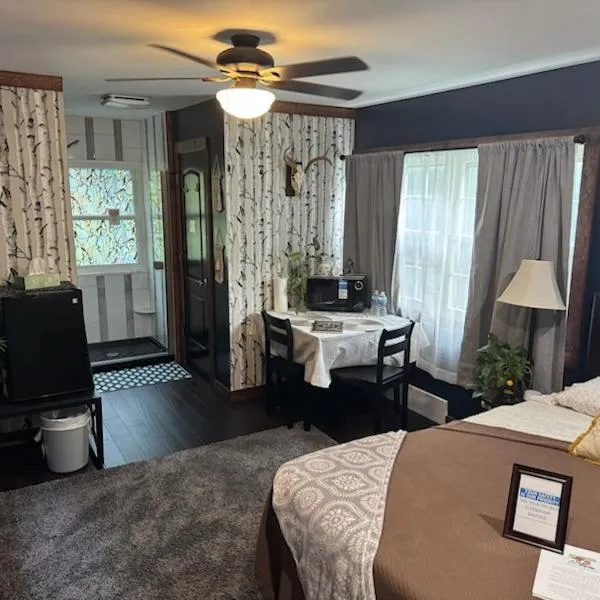 S and S Homestead，位于罗切斯特的酒店