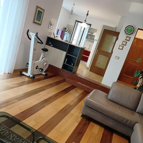 Residenza Ariete Vista Paganella，位于泰尔拉戈的酒店