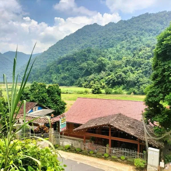 Nam Pé Tày Homestay - View hồ Ba Bể，位于北市的酒店