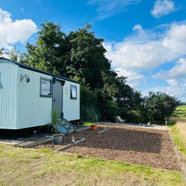 Harpers Huts，位于Lanivet的酒店