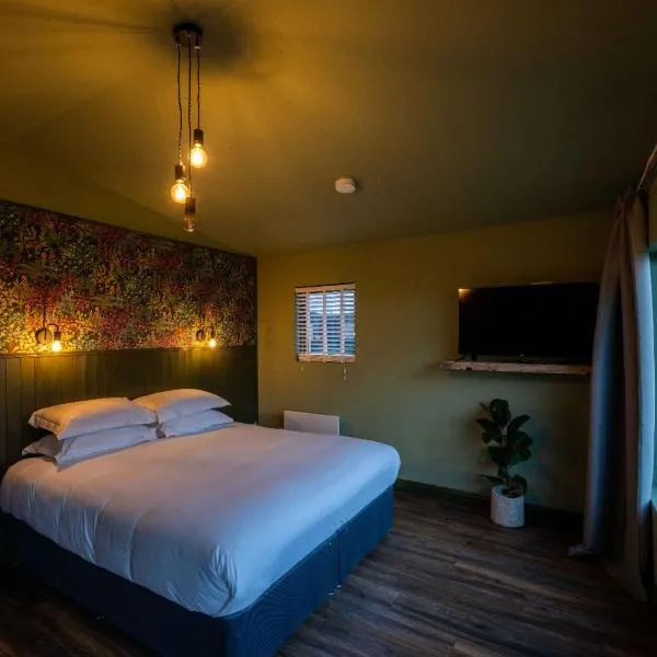 Wild Hideaways Luxury Lodges and Eco Spa，位于班特里的酒店