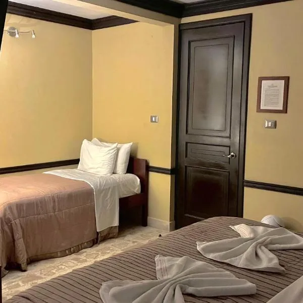 Hotel Santo Domingo，位于科米坦德多明格斯的酒店