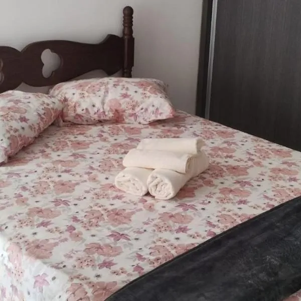 Apartamento Compartilhado HOSTESS，位于塞拉的酒店