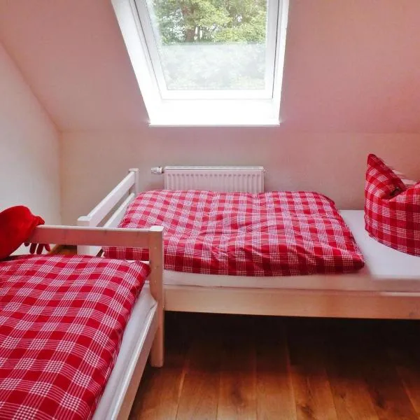 Ferienhof Landhaus Markus, Southern Switzerland，位于Süderschwei的酒店