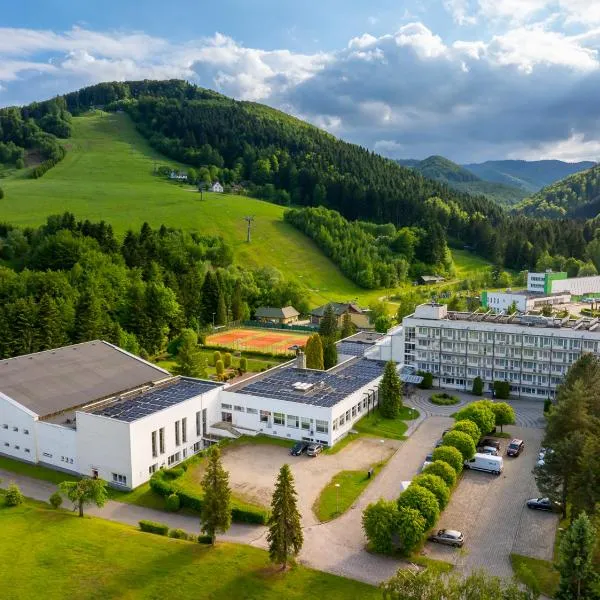 帕拉普鲁迪亚酒店，位于鲁特罗的酒店